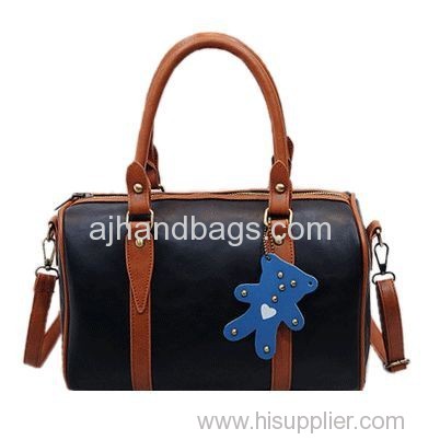 Fashionable boston shoulder handbag