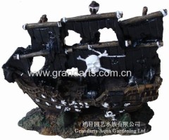 aquarium sunk boat wrek boat decor