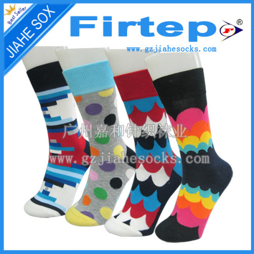 custom fashion colorful cotton men socks