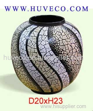 Round Lacquer Flower Vase with Eggshell