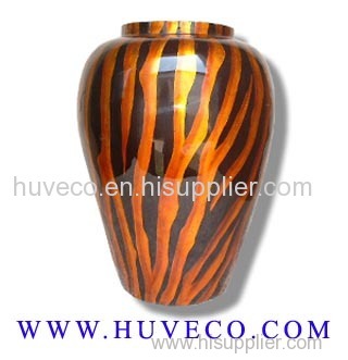 Tiger-Patterned Handmade Lacquer Vase