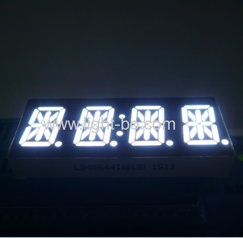 Benutzerdefinierte ultra weiß gemeinsame Anode 4-stellige 0,54 "14-Segment-LED-Anzeige für Instrumententafel