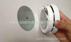 magnet mounting for smoke detector