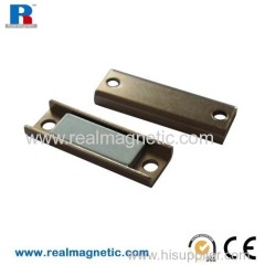 Ferrite Channel Magnetic Latch Magnet