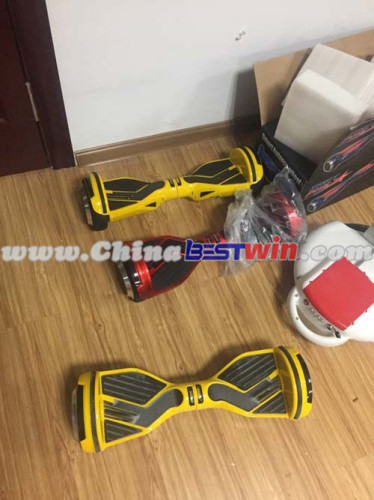 ELECTRIC HAND FREE HOVER BOARD