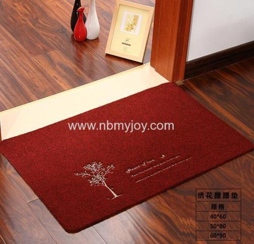 Polyester Embossing Mat With Machine Embroidery YH2015002P25