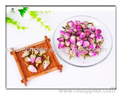 Dried red rose petas