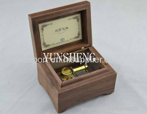 Walnut Wodden Music Box with Yunsheng Musical movement for Christmas Gift