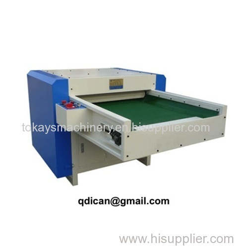 Polyester fiber opening machine