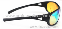 Fashionable Eco Hollow Design temple Sunglasses