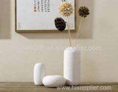 Custom high glossy modern decorative resin vase