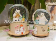 High quality resin customized musical snow globe snow globe