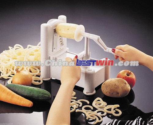 Tri-Blade Plastic Spiral Vegetable Slicer