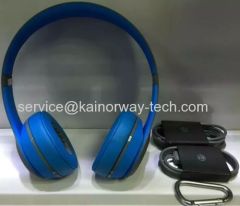 Beats by Dre Solo2 Wireless Active Collection Flash Blue On-ear Headphones with Bluetooth