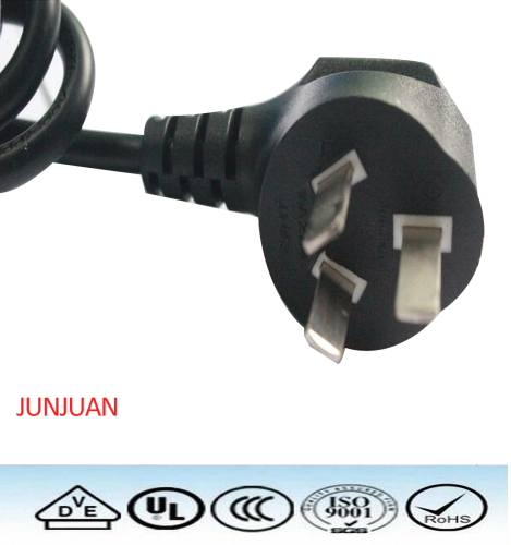 China Standard power plug 3pin cable supplier