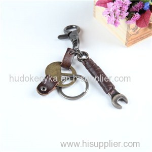 Promotional Leather Metal Key Chain With Key Ring Design