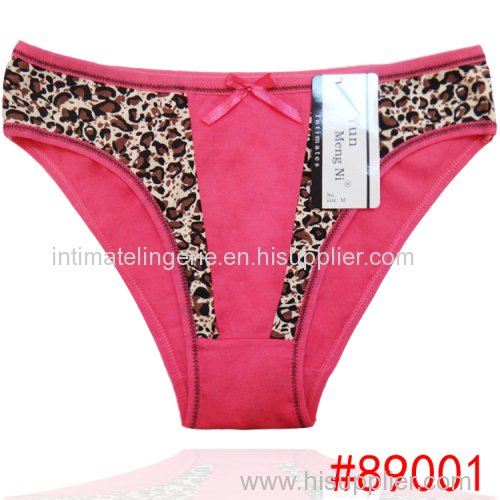 2016 New leopard cotton bikini briefs lady panties stretched cotton women temperament interest underwear thongs lingerie