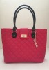 2016 Red tote bag with lock for closure customized color
