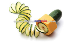 Cucumber Spiral Slicer Plastic Vegetable Cucumber Slicer Cutter Chopper As Seen On TV
