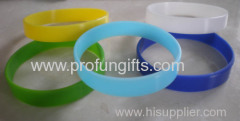 Factory direct sales eco-friendly fashion engraved silicone bracelet