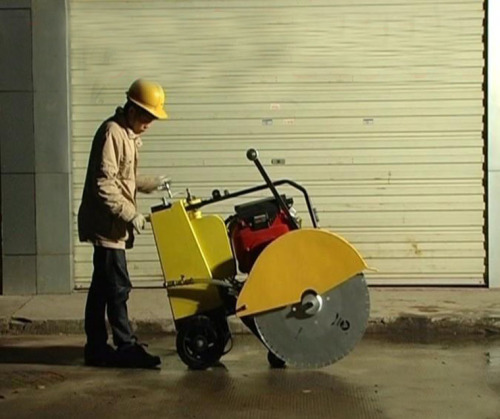 5.5HP Power 120mm Cutting Depth Walk Behind Concrete Cutter