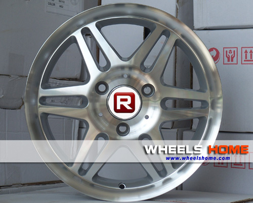 Smart Replica alloy wheels