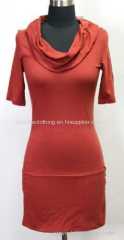 Lady's high collar drees