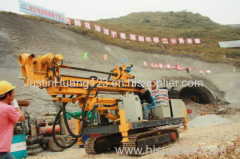 Full hydraulic engineering crawler drilling rig