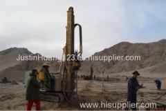 Crawler-type full hydraulic drilling rig