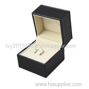 Top Grade Leahter Ring Box