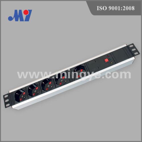 Master-slave function PDU socket