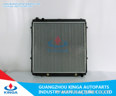 OEM 16410-OFO20 Toyota Tundara Auto Car Radiator