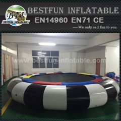 Inflatable floating trampoline inflatable water bounce