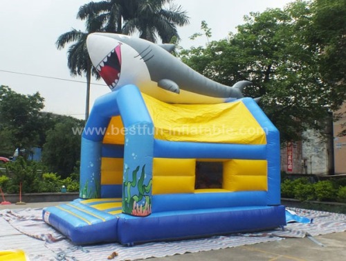 Shark Jumping Castles inflatable moon bounce with shark