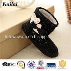 Cashmere Heart-shaped Bowknot Baby Boot