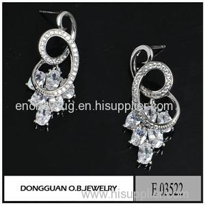 E3522 925 Silver Diamond Stud Earrings