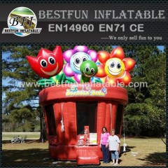 Inflatable flower garden bouncer