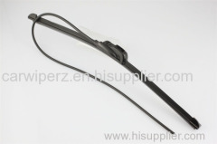 Traditional Windscreen Soft Universal Wiper Blades With Nozzle Easy Installation