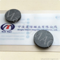 Disc round ferrite magnets