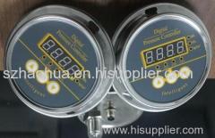 Digital pressure gauge/Level controller