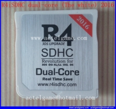 R4iSDHC Silver RTS r4i3ds game card