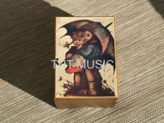 GAME OF THRONE WIND UP MUSIC BOX