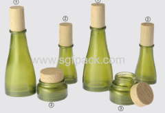 30g frosted Glass jar with bamboo cap