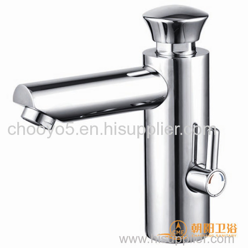 Brass chrome plated finish water faucet basin faucet factory
