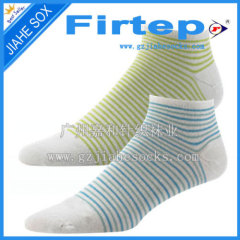 Stripe design men's ankle leisure socks cotton sport socks