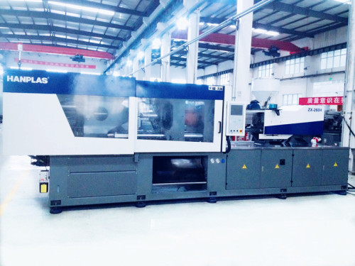 High speed injection molding machine