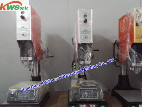 Computer Controller 15khz 2600W Ultrasonic Plastic Welding Machines for ABS PP PC PVC Acrylic Perfect Welding