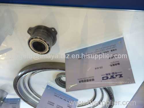 Special precision bearing D3-618