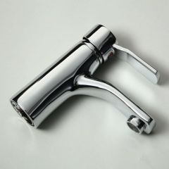 FUAO New design hot and cold bathroom tap