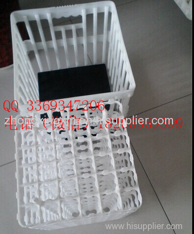 Plastic poultry eggs transport crate